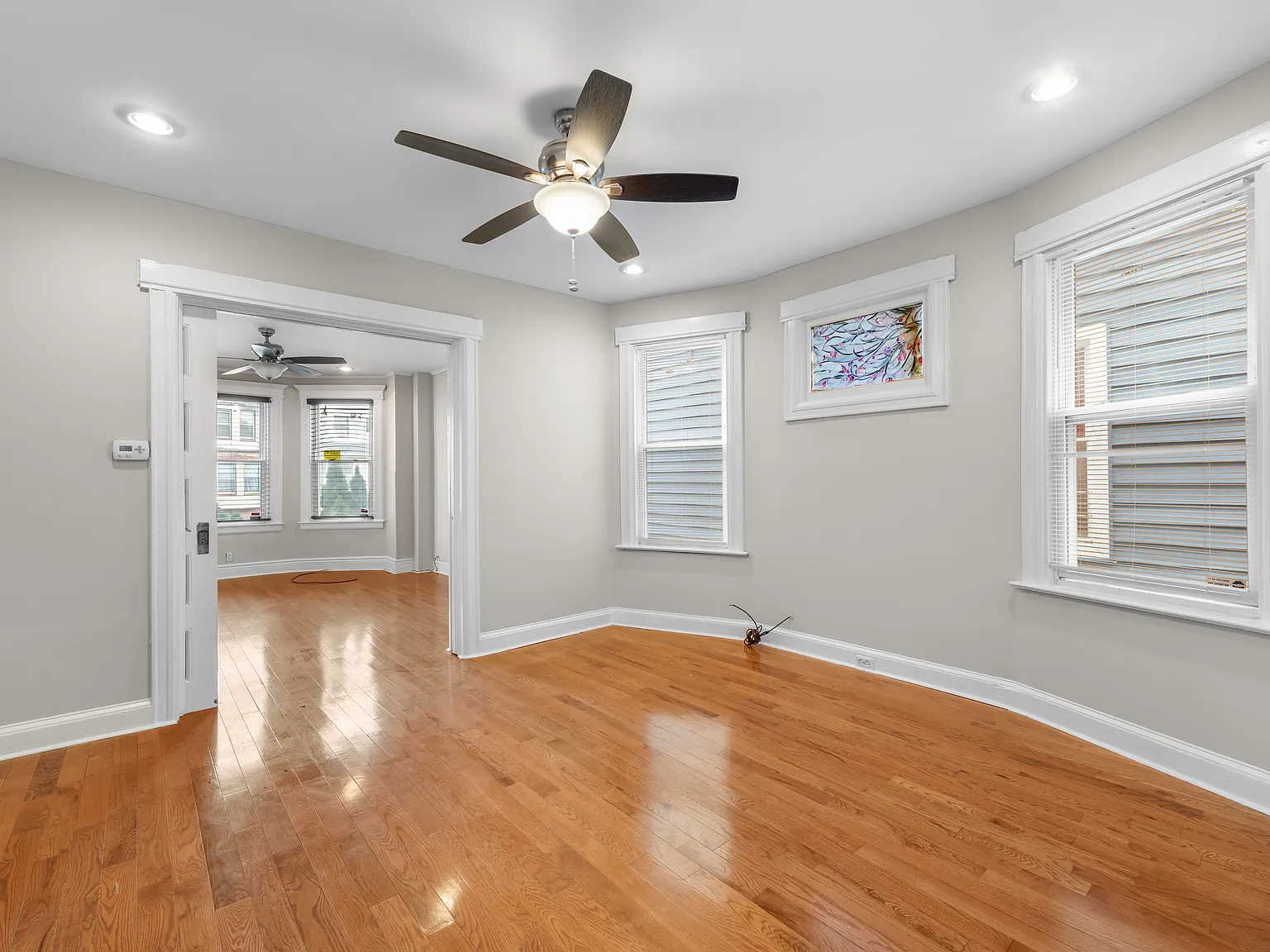 2 bed, 1200 sqft, $1,950 — Photo 4