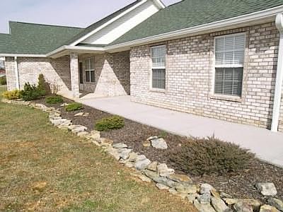 5th image of 8115 Dove Wing Ln