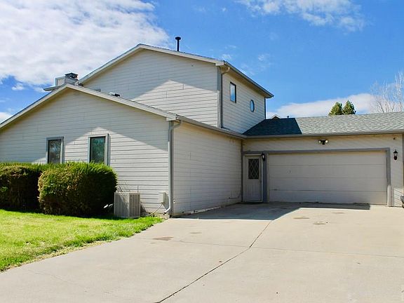2nd image of 35 Ironweed Dr
