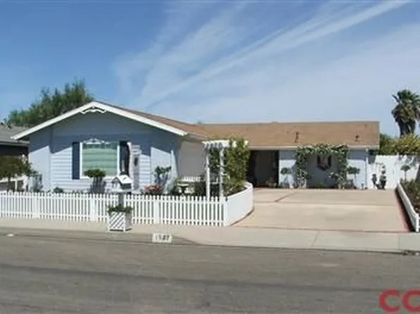 1527 E Dena Way, Santa Maria, CA 93454