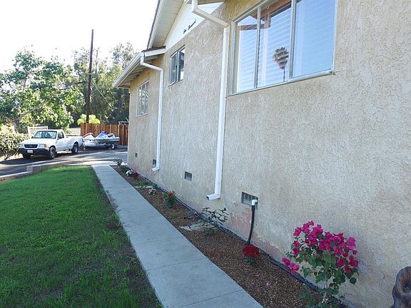 3rd image of 1000 Cadway St