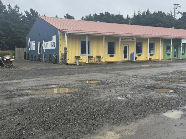10841 NW Pacific Coast Hwy Unit 4, Seal Rock, OR 97376