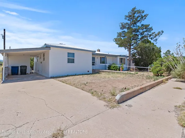 605 5th St, Carrizozo, NM 88301
