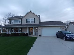 4802 Carter Dr, Racine, WI 53402