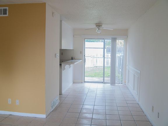 5th image of 1817 Wooten Park Dr APT 101