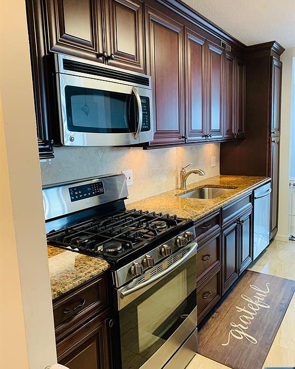 1st image of 555 North Ave APT #17s
