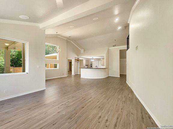 3rd image of 1706 ALPINE CIR