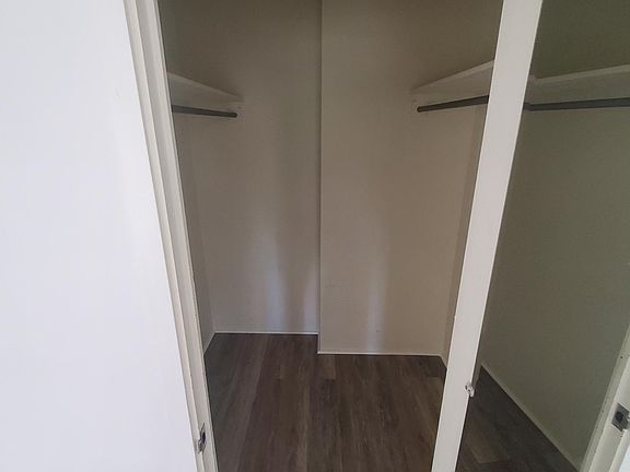 4th image of 430 Kaiolu St APT 601