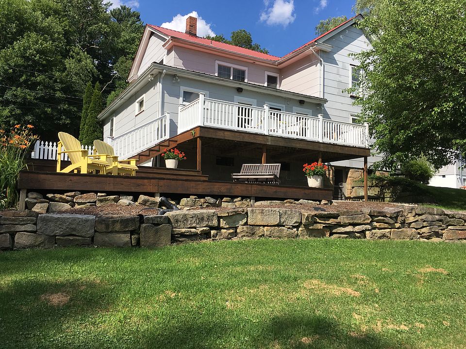 Decks in rear of home