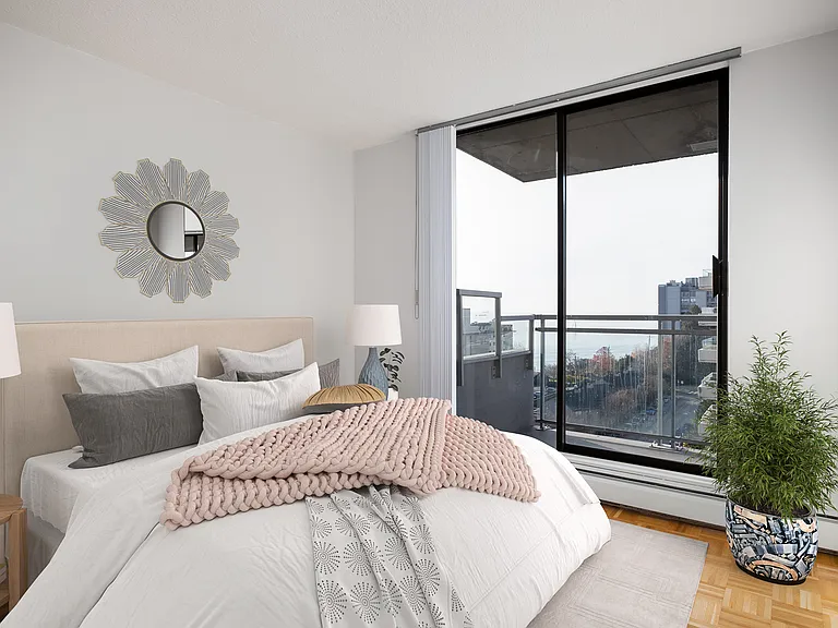 1775 Bellevue Ave #1602 — Photo 3