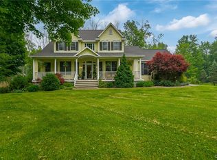 2396 Sourwood Dr, Phoenix, NY 13135