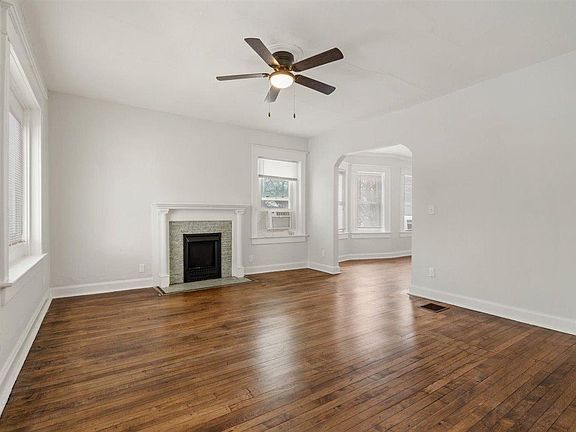 5th image of 3232 Garner Ave #2