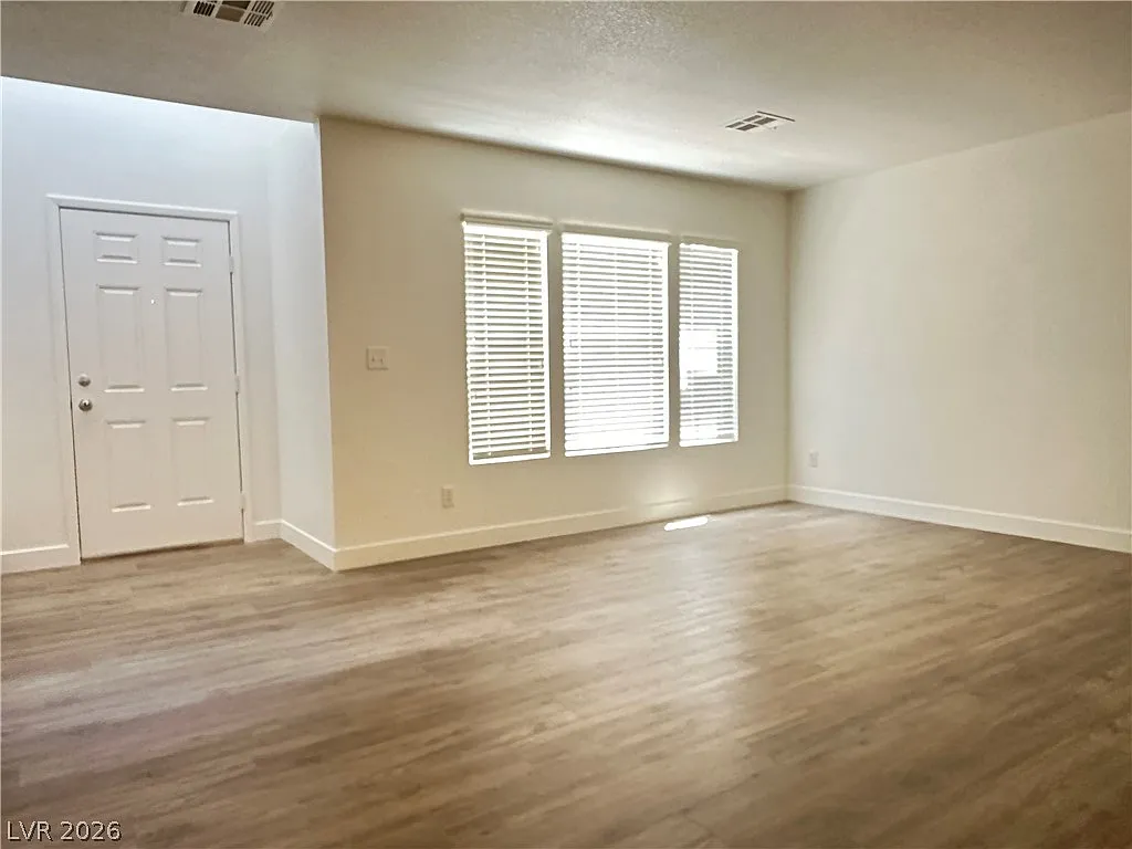 2 bed, 2.5 bath, 1220 sqft, $1,825 — Photo 3