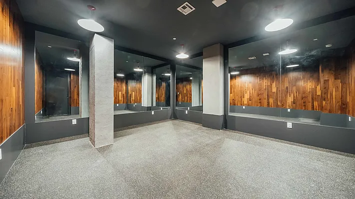 Rented by Nooklyn NYC LLC | media 58