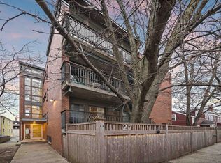 27 West St APT 4, Cambridge, MA 02139