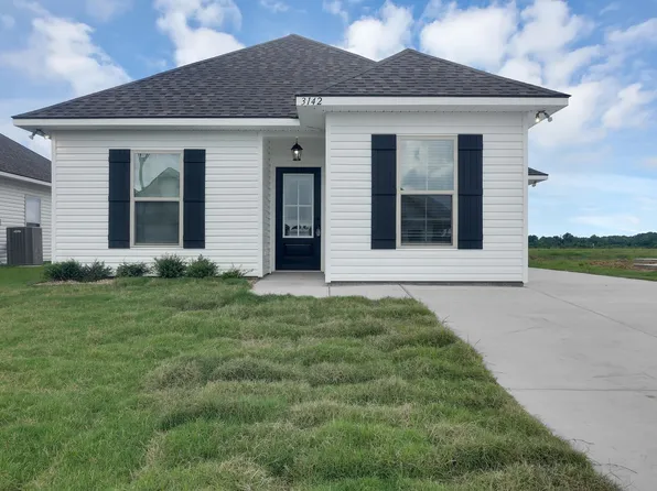3142 E Blue Heron Dr, Lake Charles, LA 70615