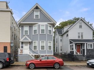 4 Wentworth St, Dorchester, MA 02124