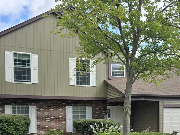 2201 Worthing Dr Unit 101B, Naperville, IL 60565