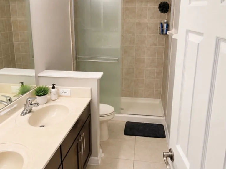 3901 Silverbell Loop #1 — Photo 5