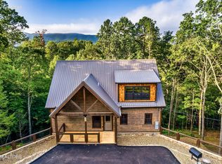 4224 Mountain Rest Way, Sevierville, TN 37876
