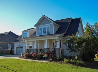 204 Piper Glen Ln, Inman, SC 29349