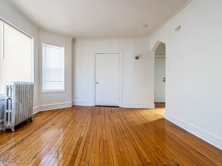 7941 S Marquette — Photo 13