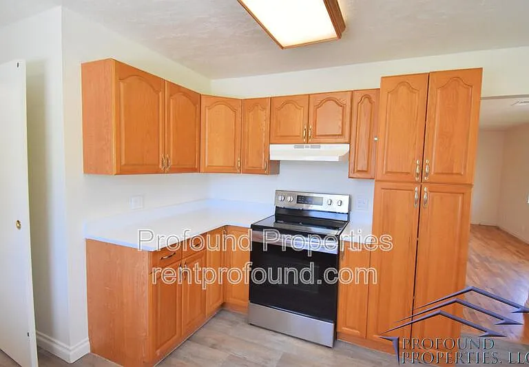 19905 SW Harlan Ln — Photo 3