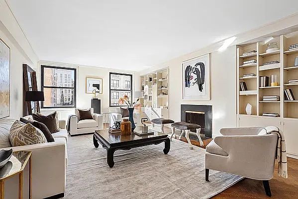 1st image of 1040 Park Ave APT 10E