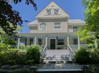 20 Oakland St, Lexington, MA 02420