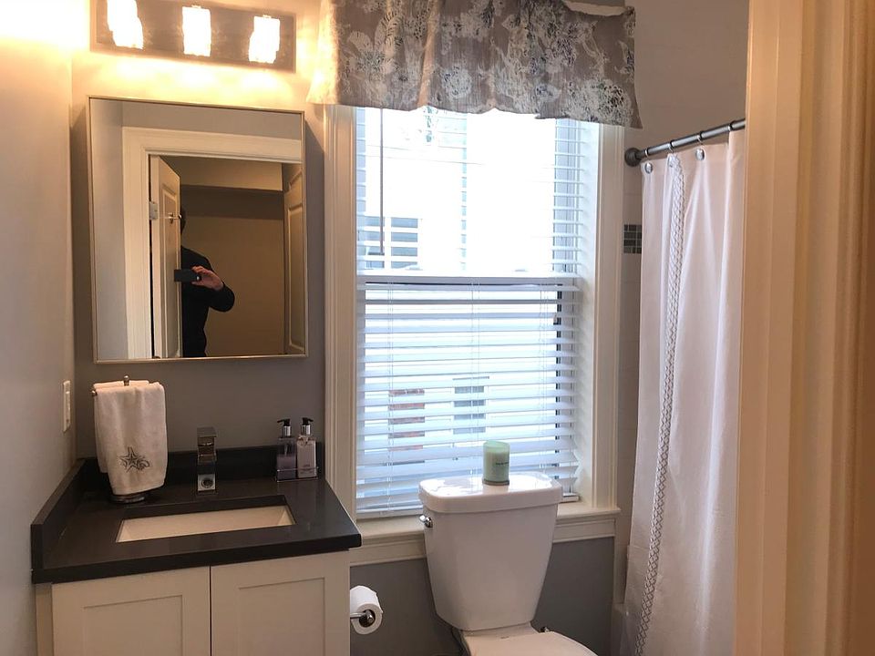 Full bath