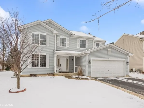 2029 Bluemist Dr, Aurora, IL 60504