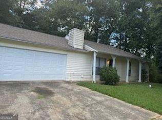 8451 Cedar Bend Ct, Riverdale, GA 30274