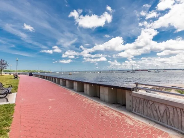 Marineview Apartments