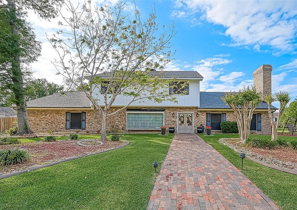 3405 Creekbend Dr, Baytown, TX 77521 MLS 68456039 Zillow