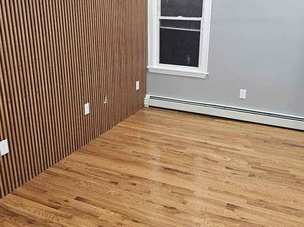 49 Grand View St Floor 1, Providence, RI 02906