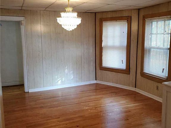 2nd image of 12119 153rd St