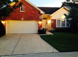 13208 Barrett Chase Cir, Ballwin, MO 63021