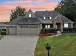 12426 S 16th St, Jenks, OK 74037