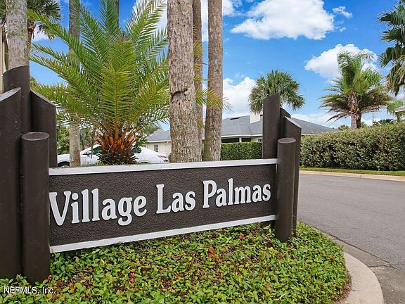 2nd image of 33 Village Las Palmas Cir