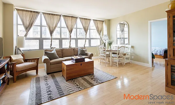 Sold by Modern Spaces | media 1