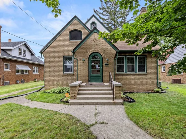 1018 20th St, Rockford, IL 61104