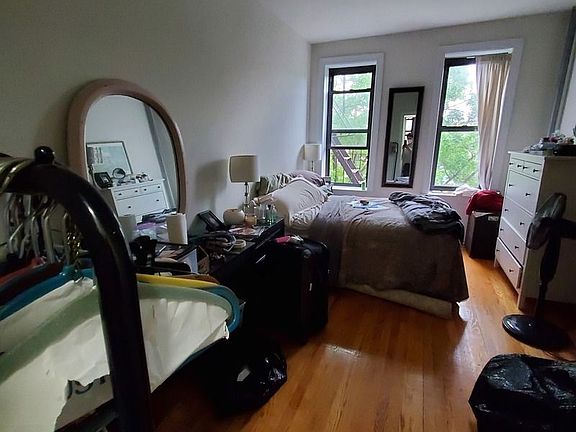 4th image of 1 Chester Ct APT 4H
