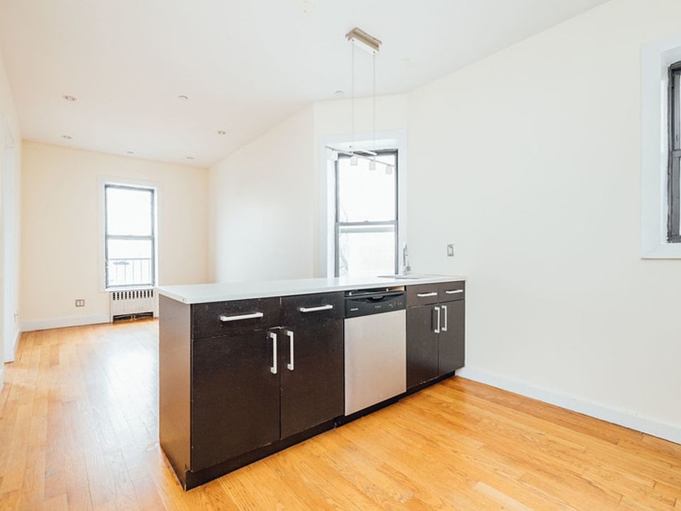 1st image of 171 Rogers Ave APT 3B