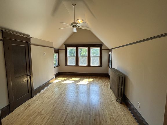 4th image of 3424 Pillsbury Ave S #3