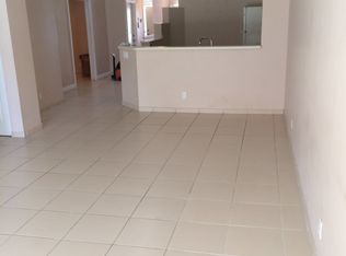 7524 Pinewalk Dr S, Margate, FL 33063