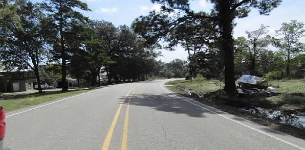 2nd image of 43081 Highway 42