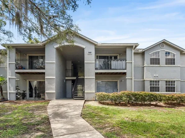 3705 SW 27th St APT 1117, Gainesville, FL 32608