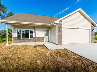 4326 Aspen Dr, Manhattan, KS 66502