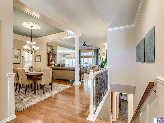 4th image of 7674 Phares Dr