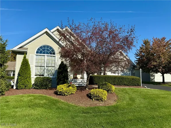 5203 Nashua Dr #37, Youngstown, OH 44515